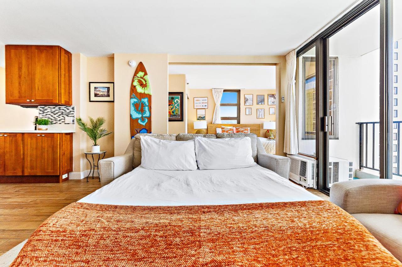 Waikiki Banyan 1Br With Great Ocean Views, Steps To Beach & Parking! Honolulu Luaran gambar