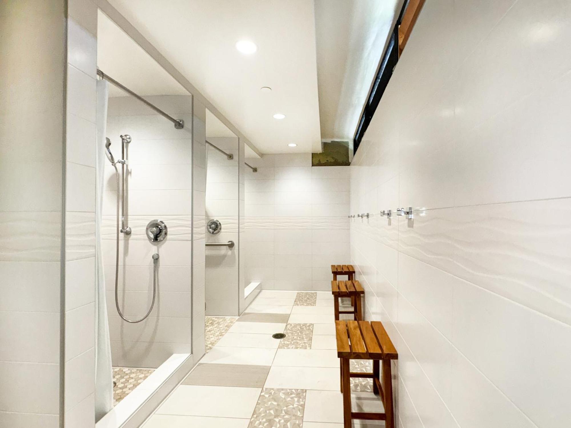 Waikiki Banyan 1Br With Great Ocean Views, Steps To Beach & Parking! Honolulu Luaran gambar